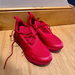 2019 Nike Air Max 270 Triple Red Size 6.5 Running Shoes